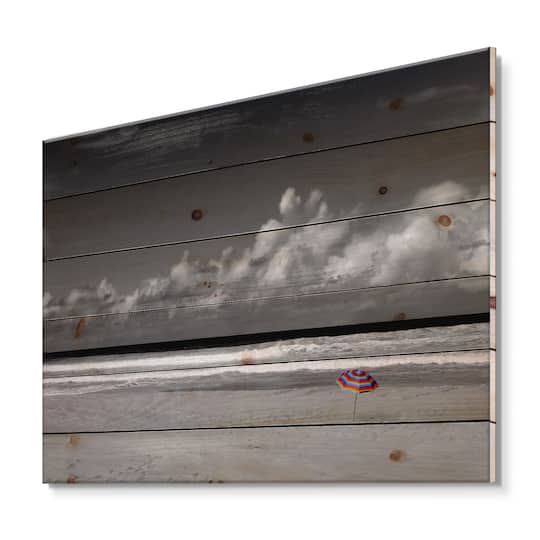 Designart - Monochrome Coastline Under Cloudy Sky